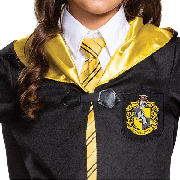 Harry Potter Robe, Official Hogwarts Wizarding World Costume Robes - Picture 5 of 11